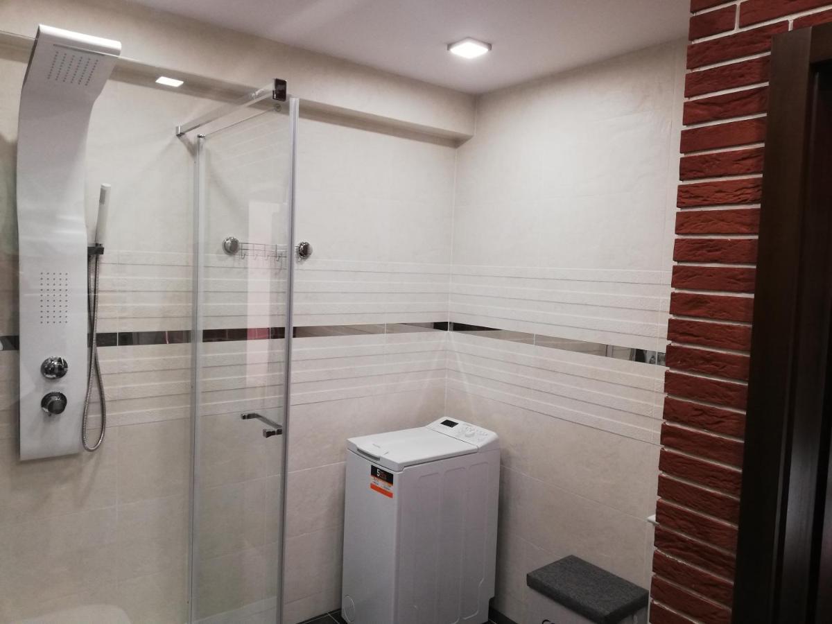 Apartament 80M2 Z 70M2 Tarasem -W Pelni Wyposazony - Wyjatkowe Centrum Miasta Włocławek Exterior foto